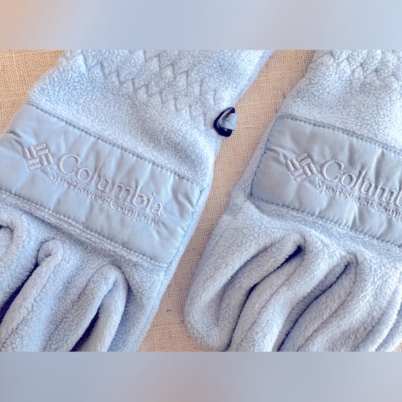 Columbia Fleece Gloves Baby Blue Mittens Womens Medium Powder Pastel Ski Snow - Picture 2 of 7